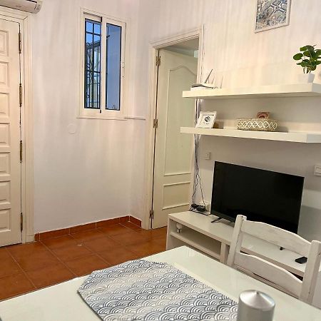 Iyourbasics Lovely Apartment Hinestrosa 23 Free Wifi&Ac Малага Экстерьер фото